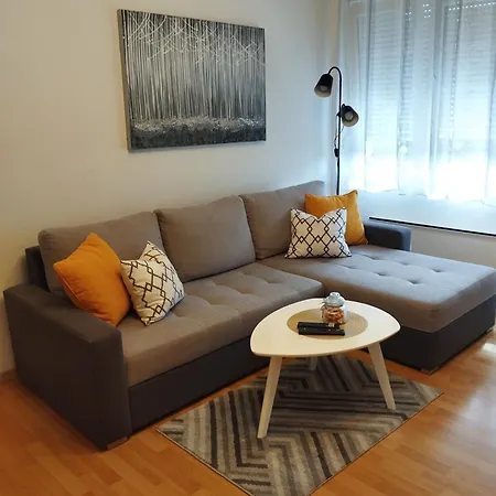 Manila Apartamento *